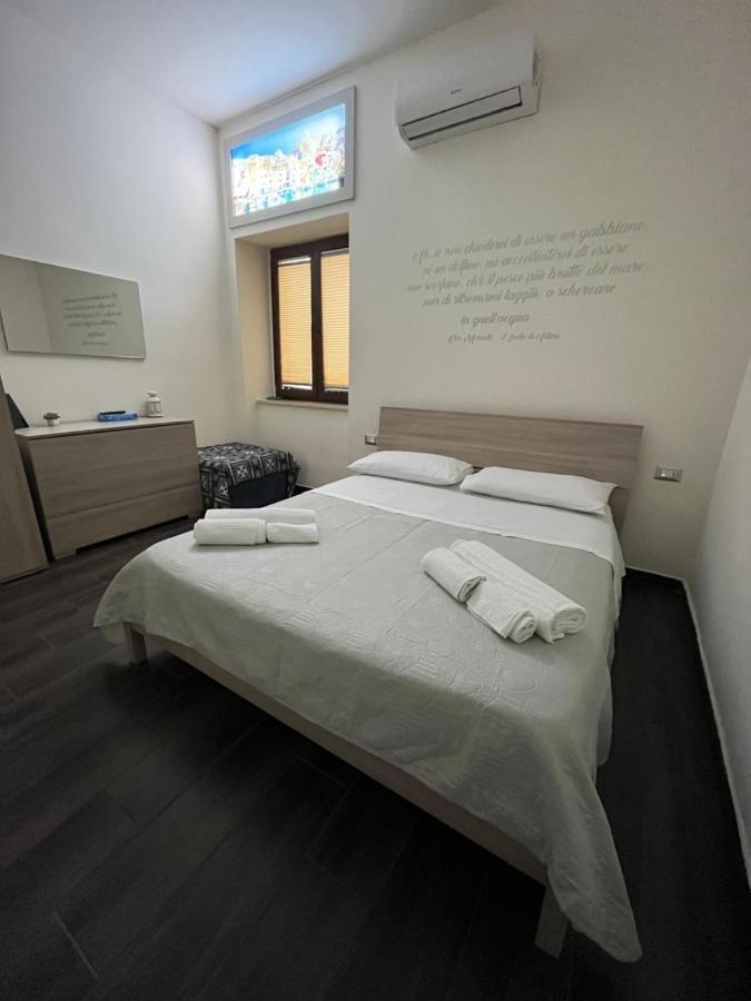 Bed and Breakfast Beb Pisadog à Naples Extérieur photo